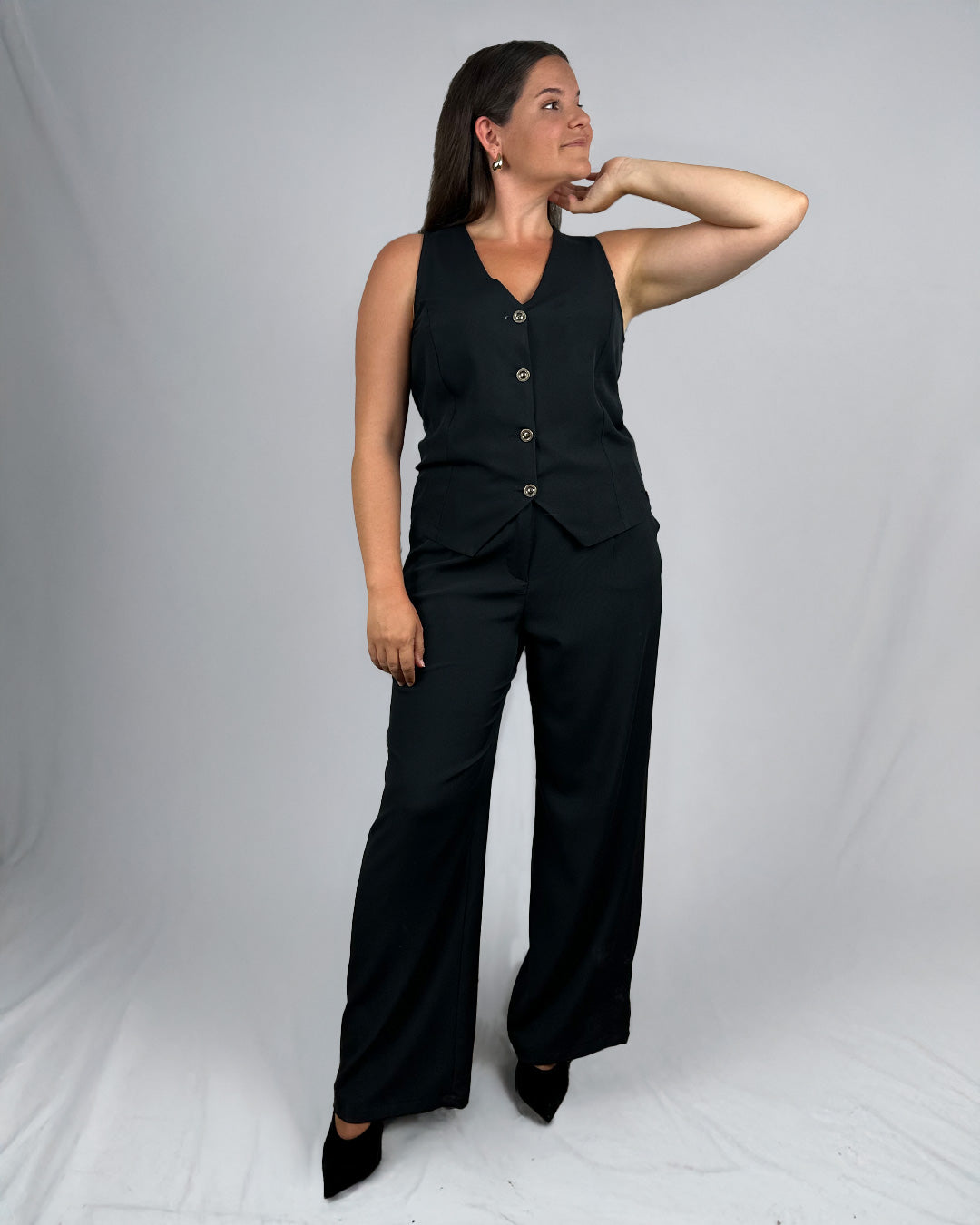 Chaleco crepe negro