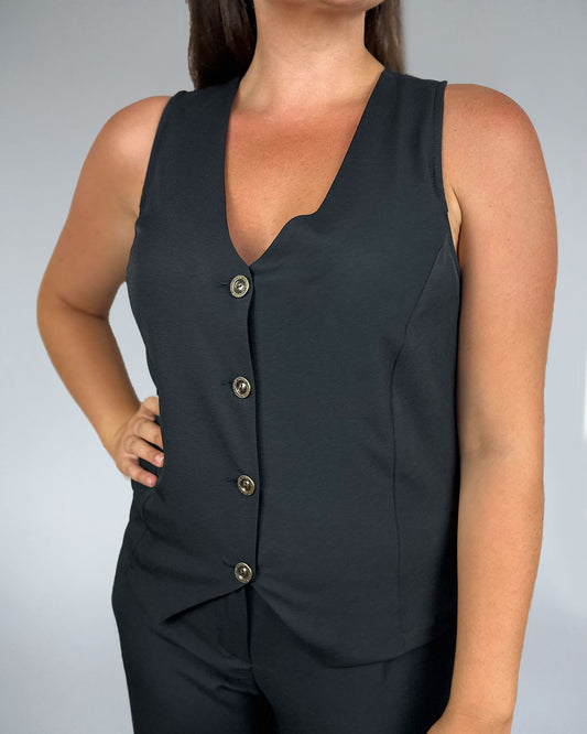 Chaleco crepe negro