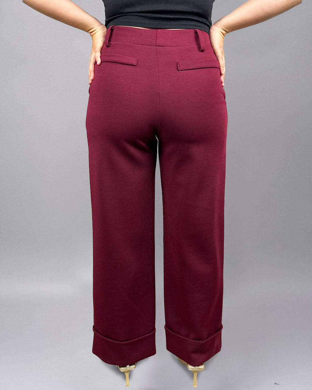 Pantalón dobladillo