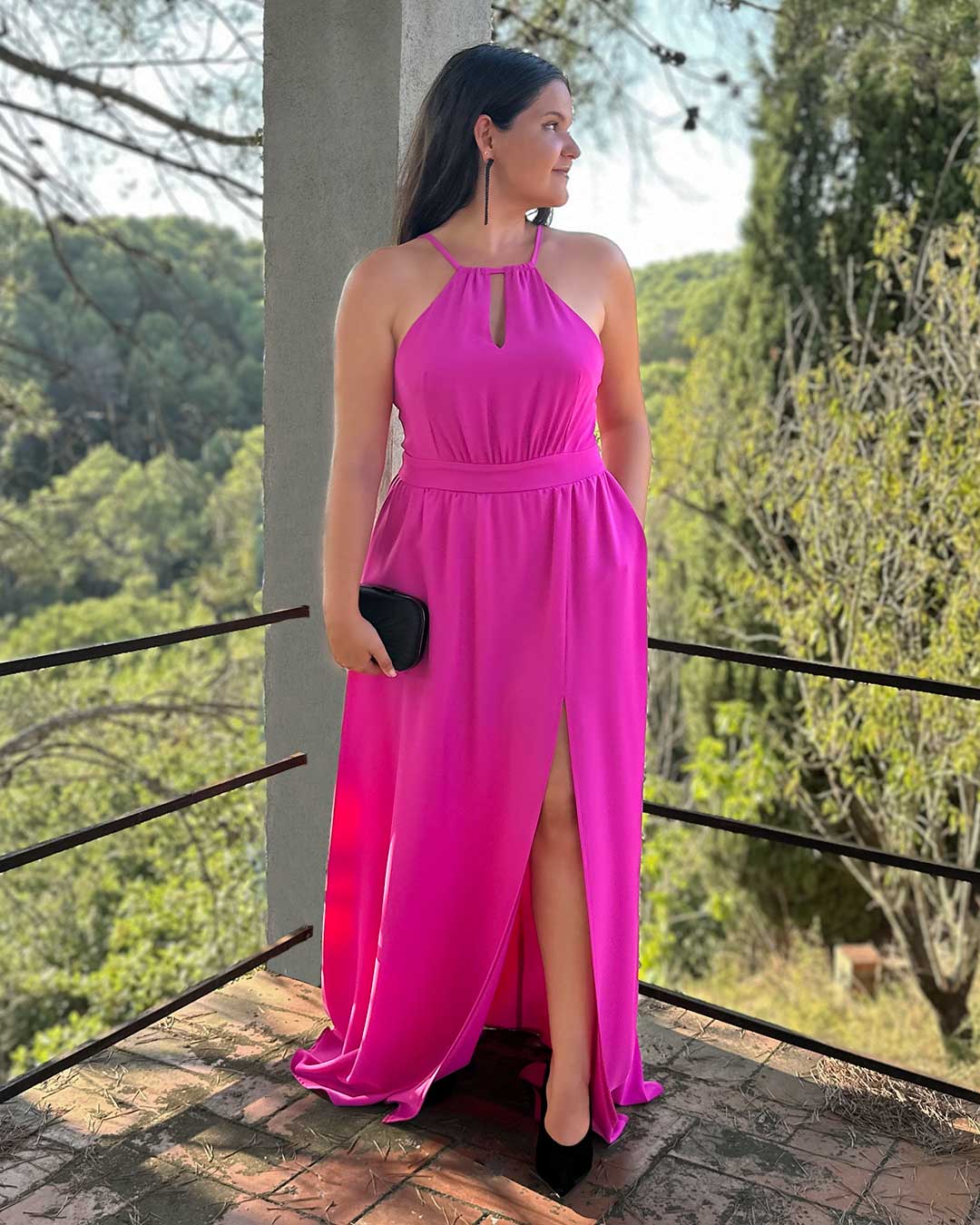 Vestido fucsia largo elegante con escote halter – vestido de invitada para  bodas, galas y graduaciones otoño 2025Vestido Dalia – ufuf
