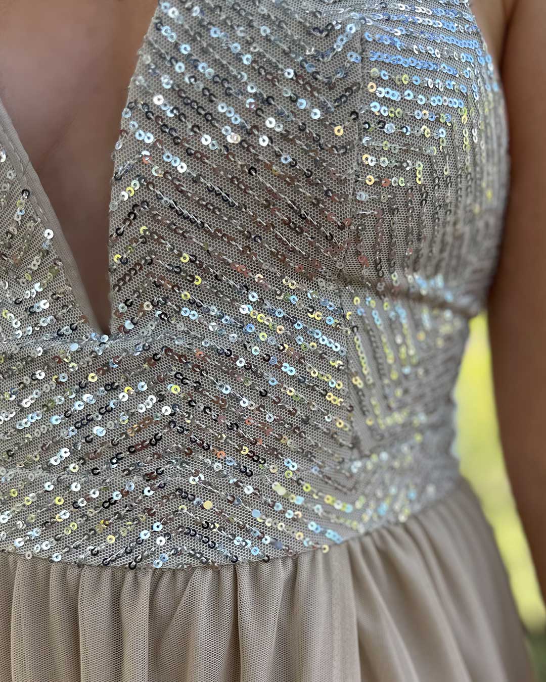 Vestido hortensia Oro